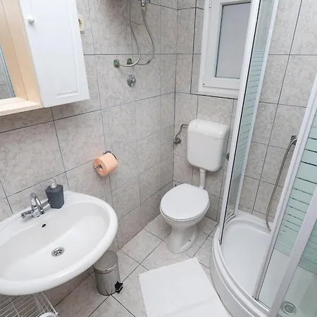 Apartment Ivica *