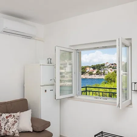 Apartment Ivica *
