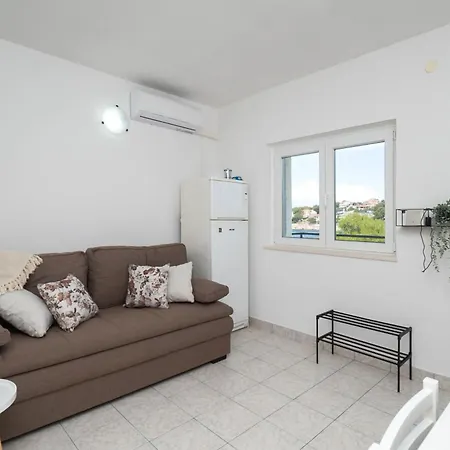 Apartment Ivica Primosten