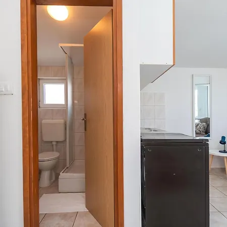 Apartment Ivica Primosten