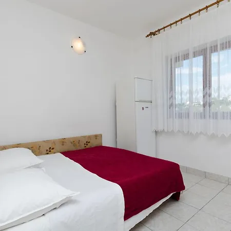 Ivica Apartment